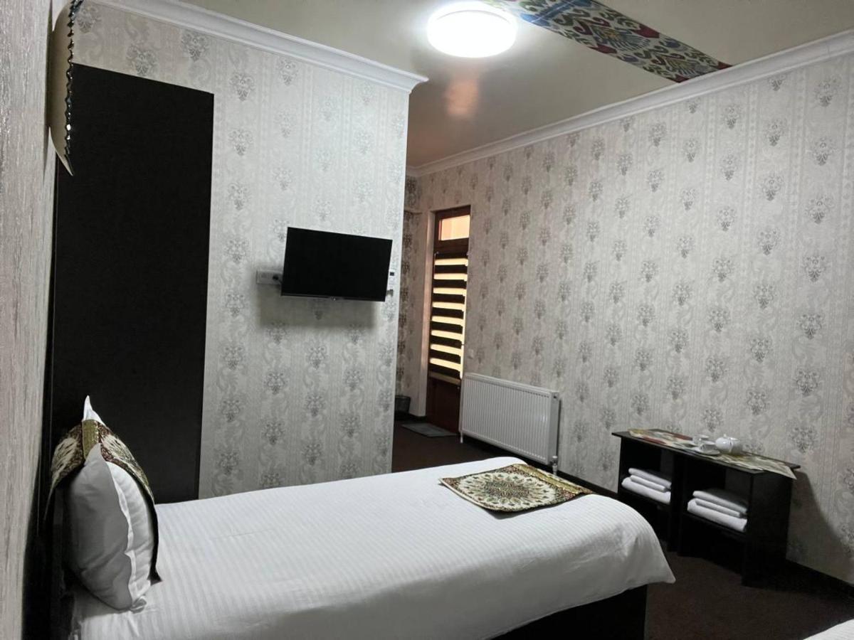 Old Safari Golden Location Guest House Bukhara Exterior photo